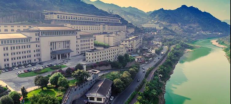 钓鱼台酒炙手可热，有运营商却拒绝500万元大订单，钓鱼台礼典酒凭什么？(图2)