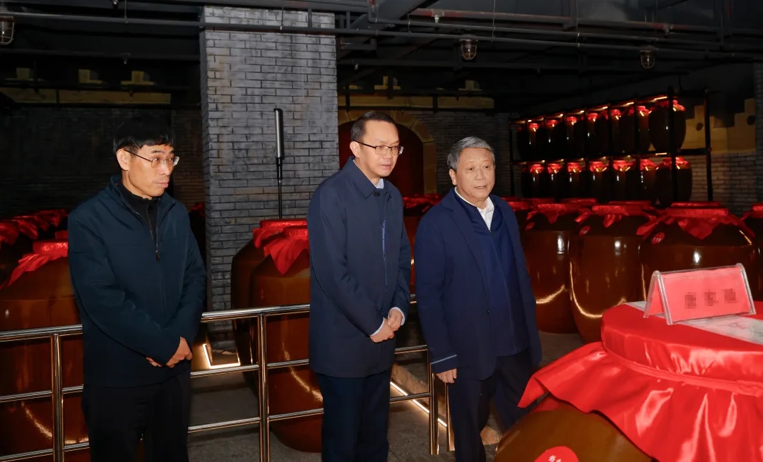 常文松调研民营白酒企业高质量发展工作(图2)