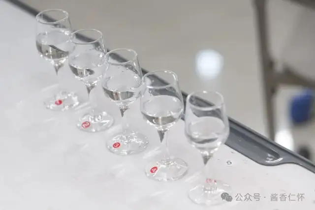 创历史新高!50人获聘白酒“国评委” 彰显仁怀产区实力(图4) 创历史新高!50人获聘白酒“国评委” 彰显仁怀产区实力(图4)