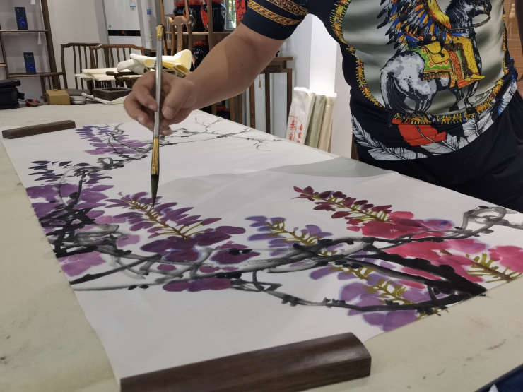 贵州酿知酒业邀请书画家为企业题字作画(图3)