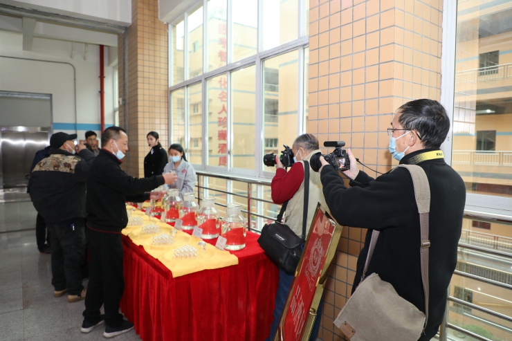 仁怀市酒文化研究会文艺创作、摄影沙龙活动侧记(图3)