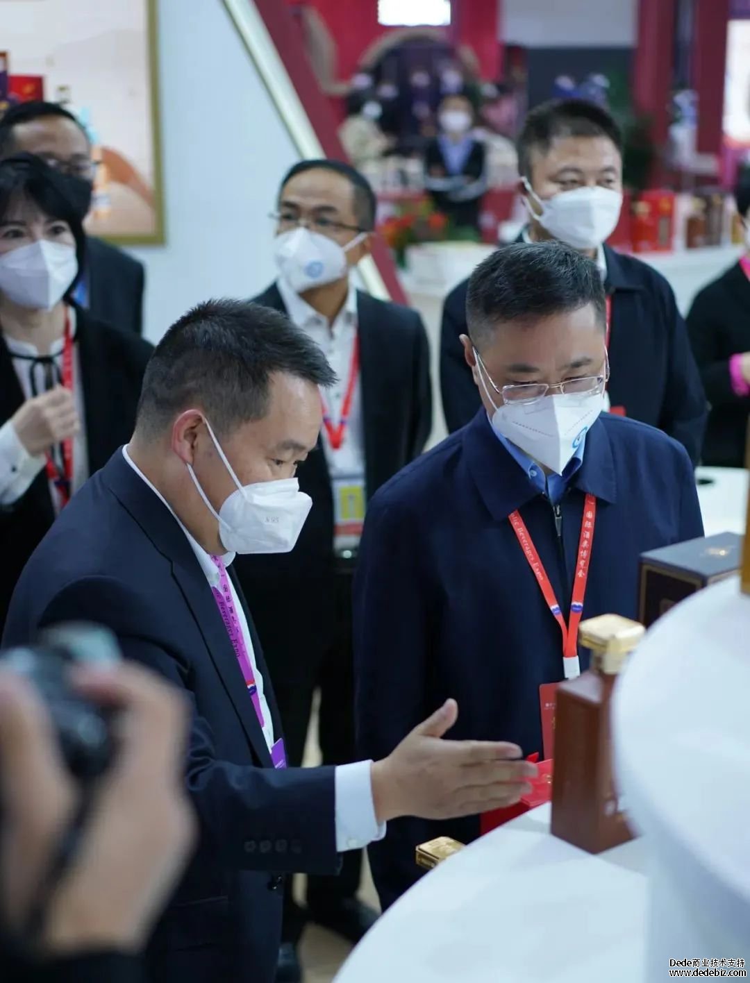 【直击酒博会】省市关心酱酒核心产区仁怀(图1) 【直击酒博会】省市关心酱酒核心产区仁怀(图1)